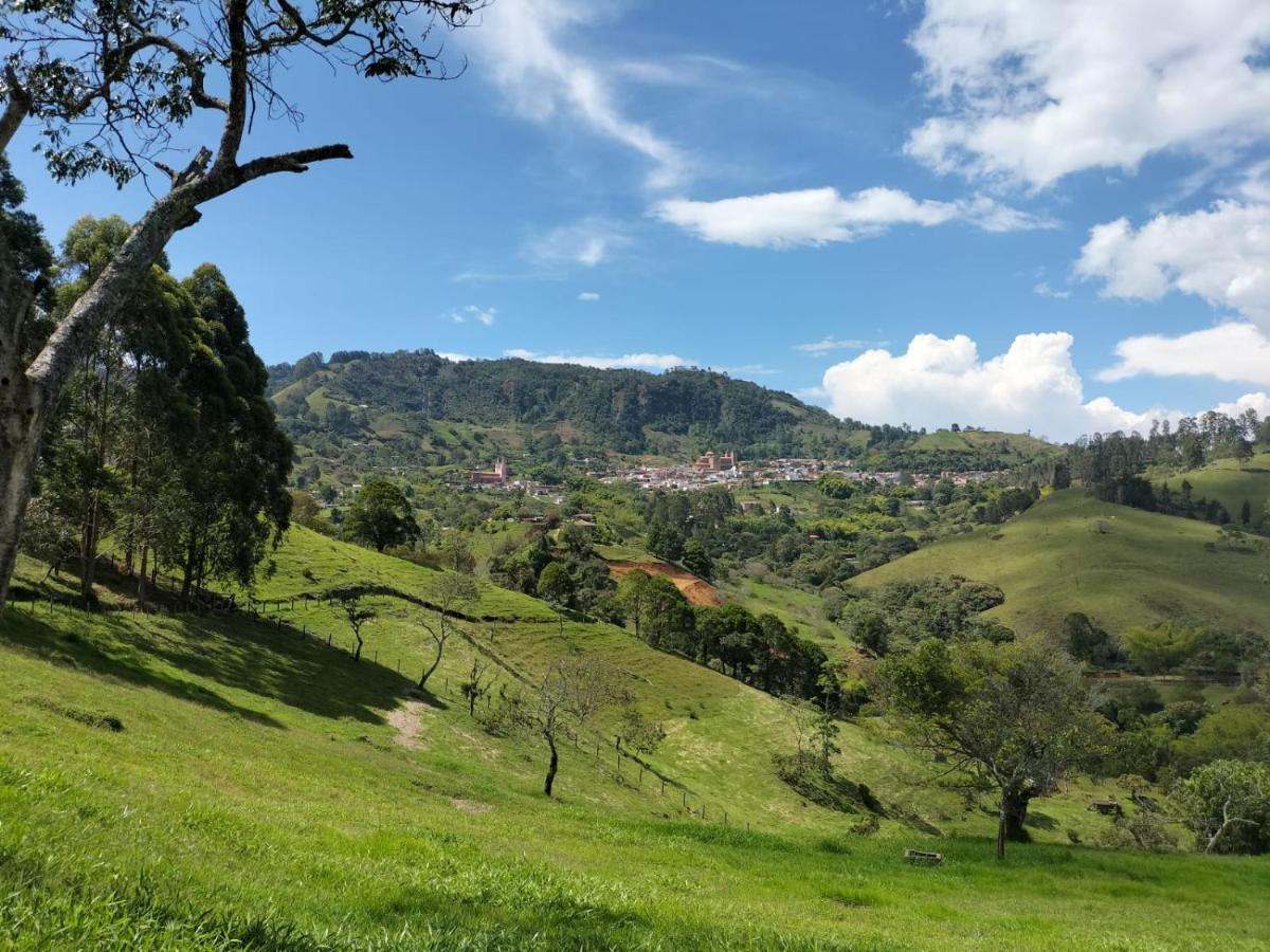 Spanglish Colombia Hotell Jericoc  Eksteriør bilde